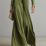 Vestido maxi de seda verde-oliva com decote em V